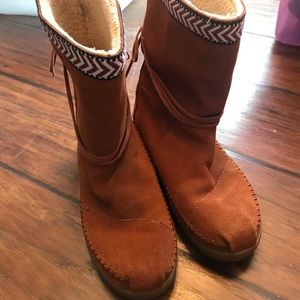TOMS Boots